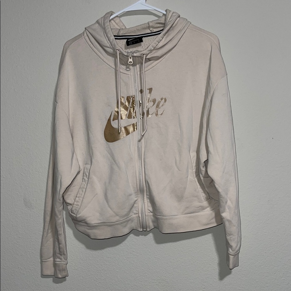 🌟Nike cropped hoodie